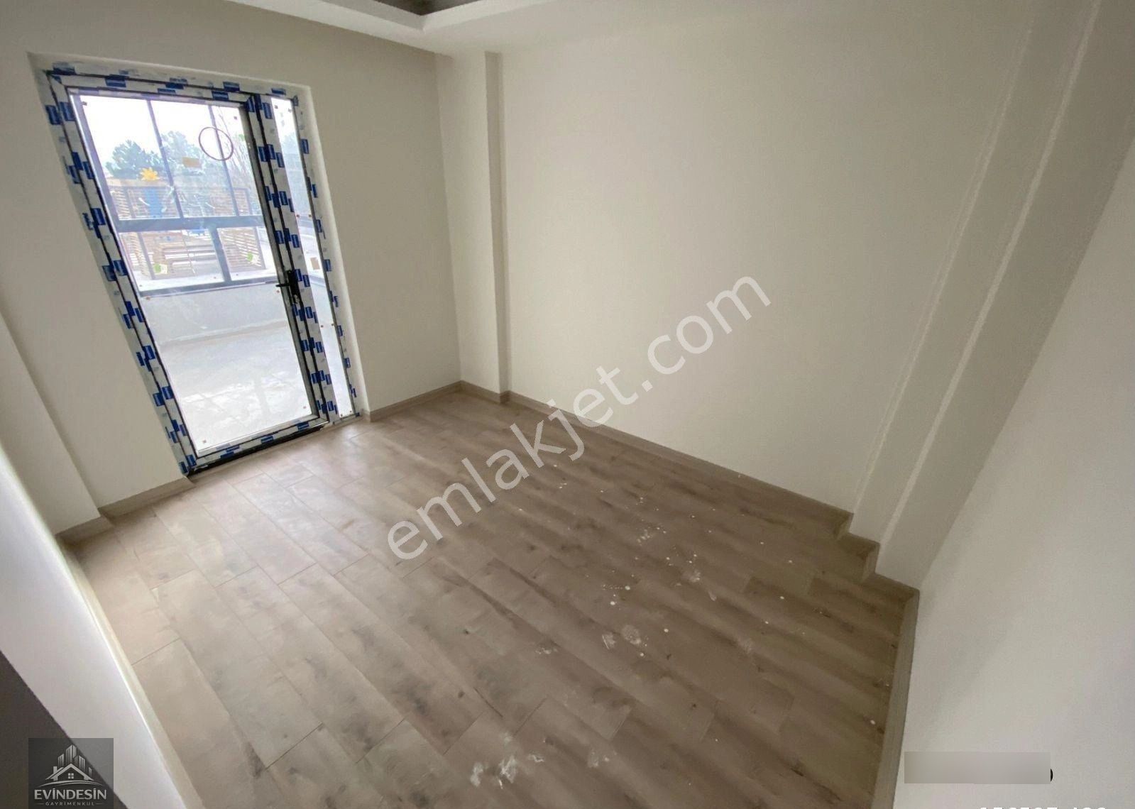 Şefkat Mahallesinde Sıfır Sitede Kapalı Otopaklı Satılık - Görsel 13