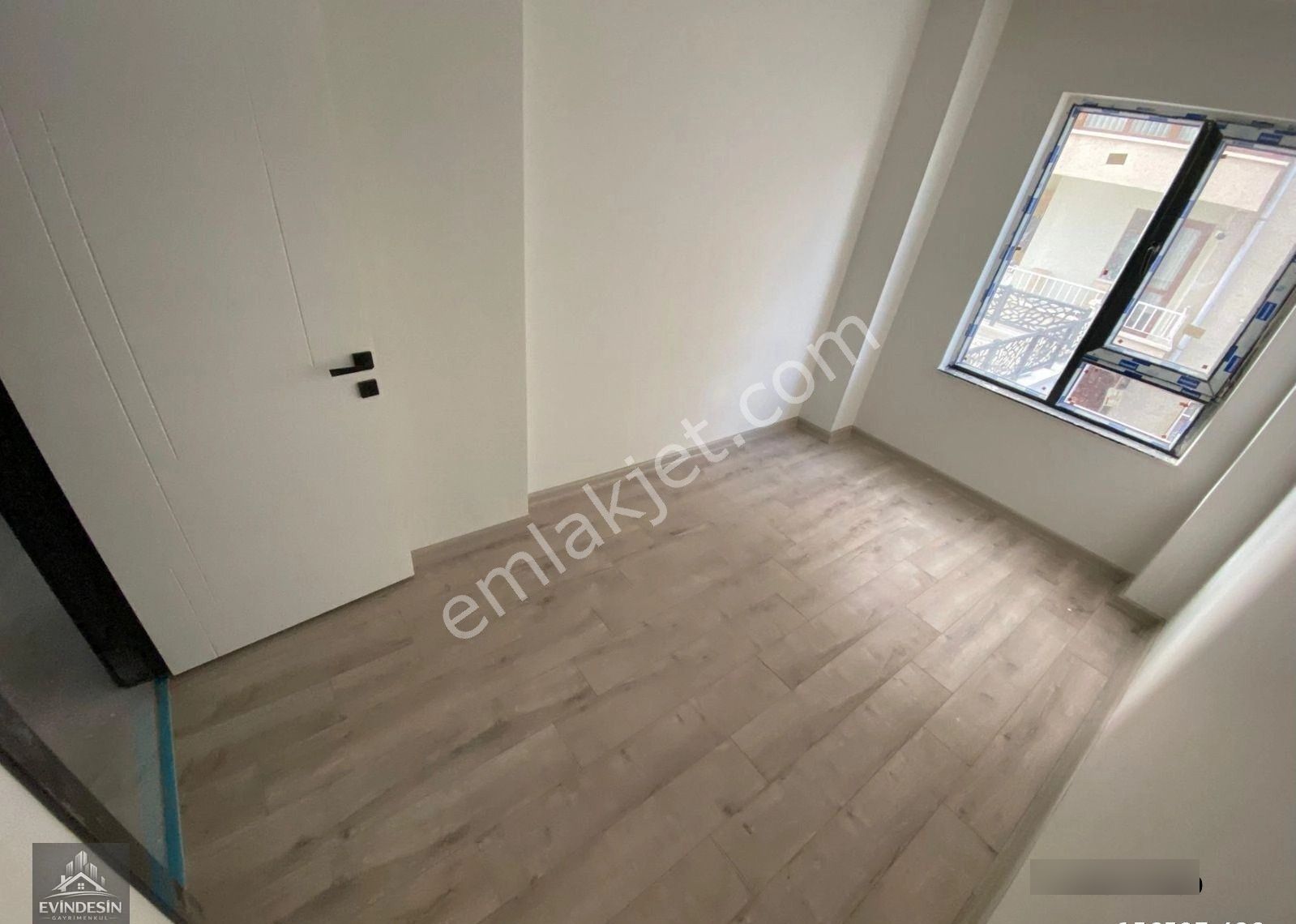 Şefkat Mahallesinde Sıfır Sitede Kapalı Otopaklı Satılık - Görsel 6