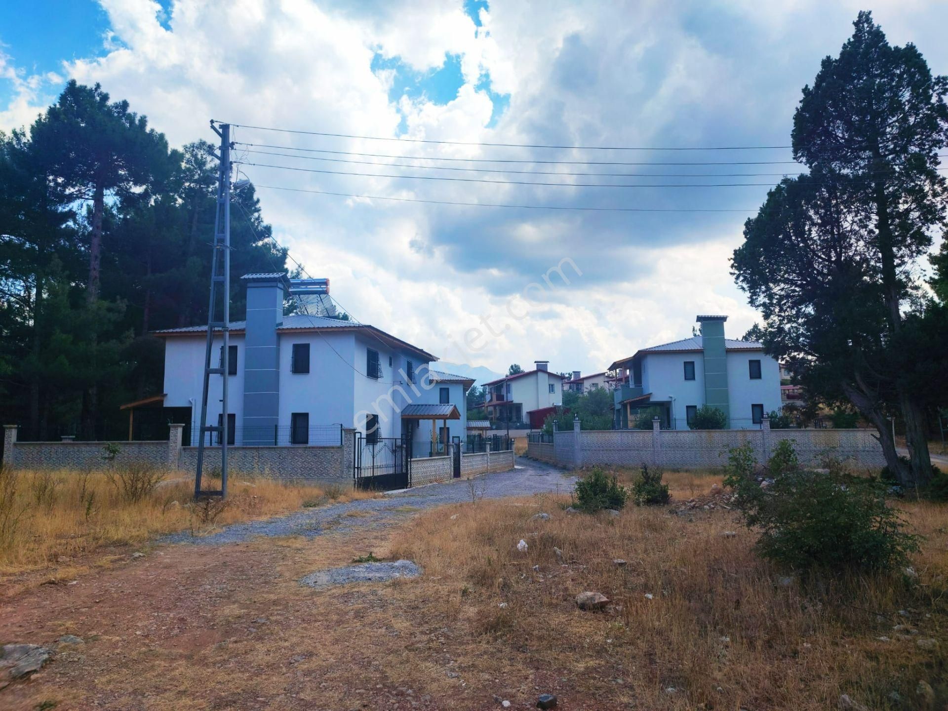 Kar Emlaktan Yenikonacık Kırıntı Mevkiinde 250 M2 Satılık Arsa - Görsel 31