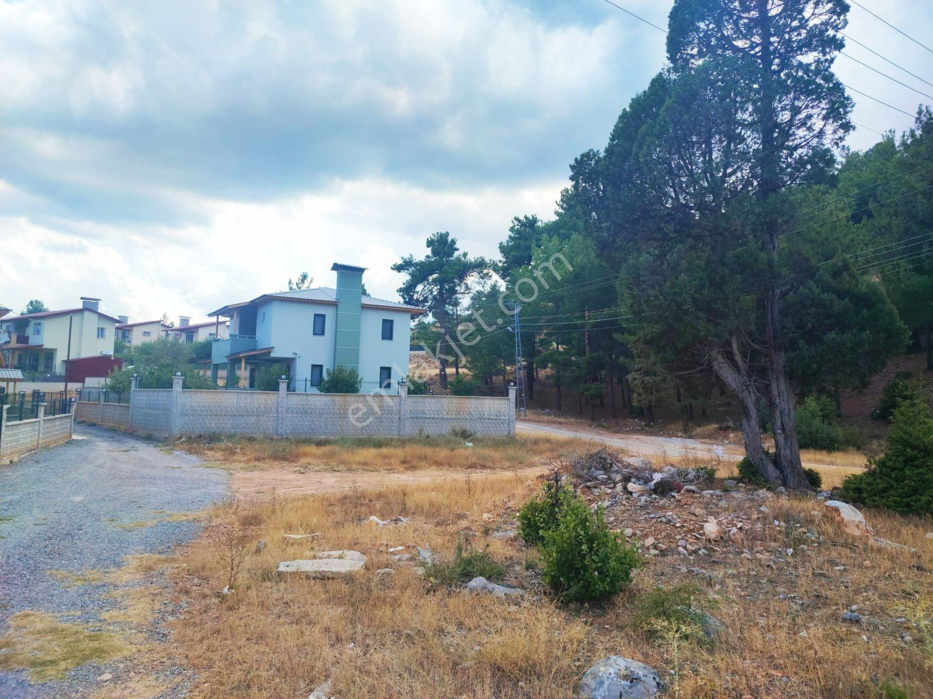 Kar Emlaktan Yenikonacık Kırıntı Mevkiinde 250 M2 Satılık Arsa - Görsel 24