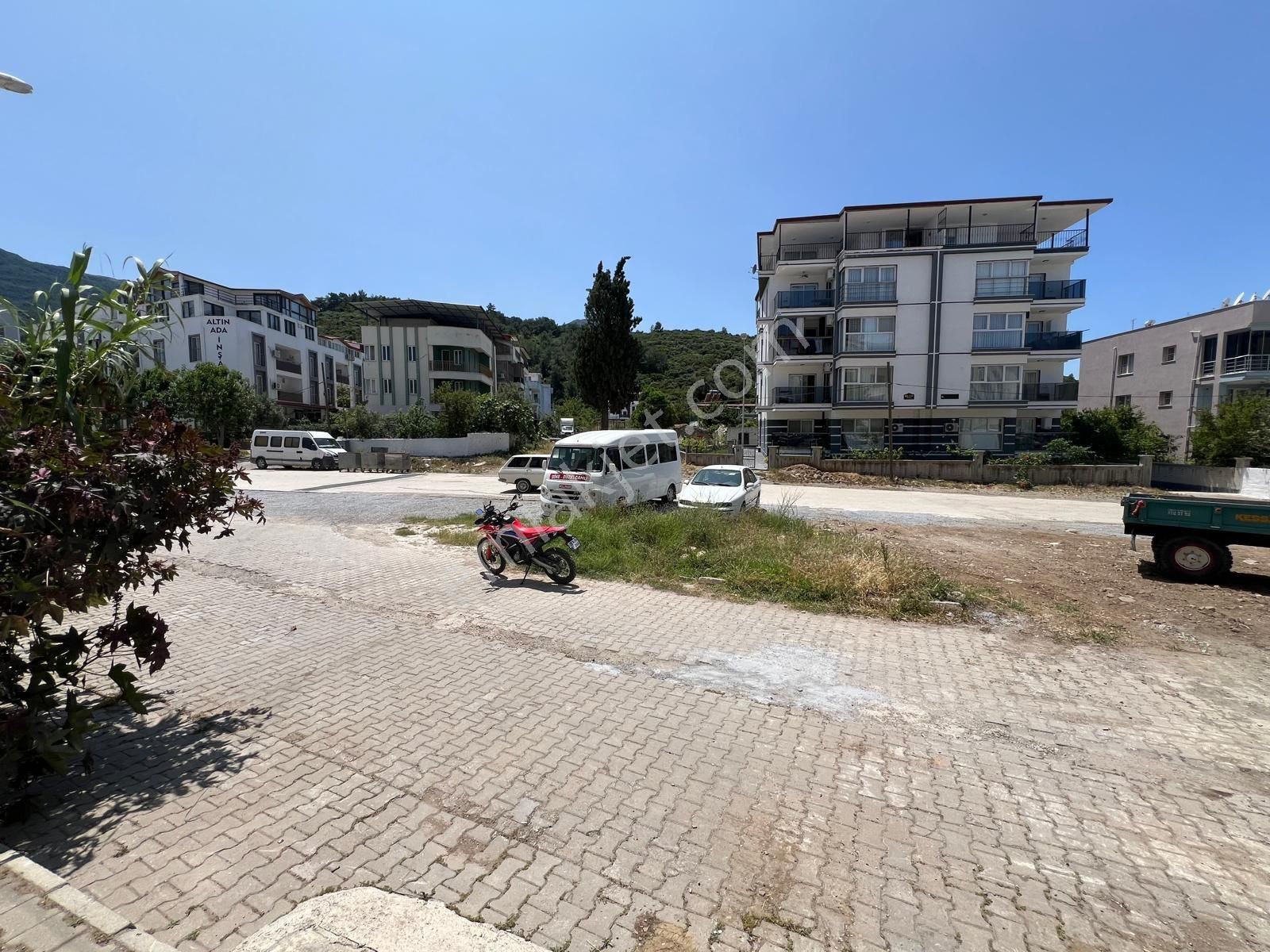 Kuşadası Güzelçamlıda Denize Yakın Satılık 2+1 Daire - Görsel 2