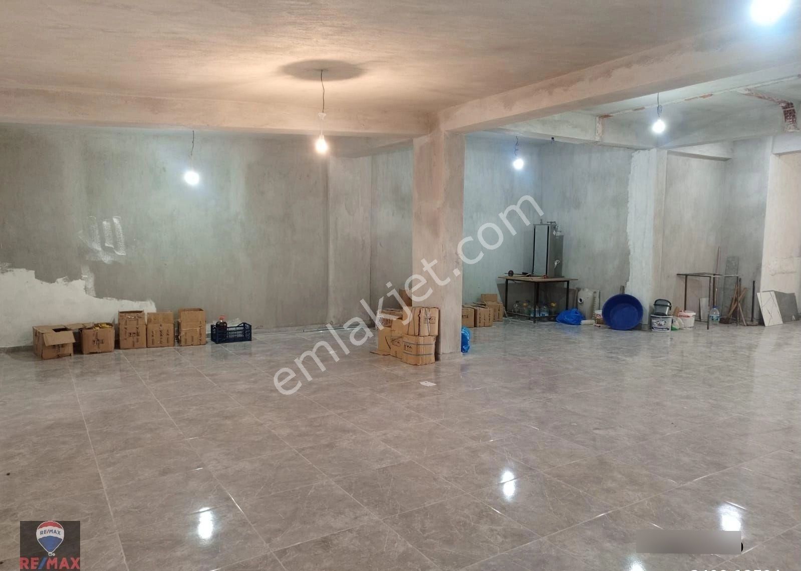 İzmir Çiğli Güzeltepe'de 217 M2 Kiralık Dükkan/depo - Görsel 5