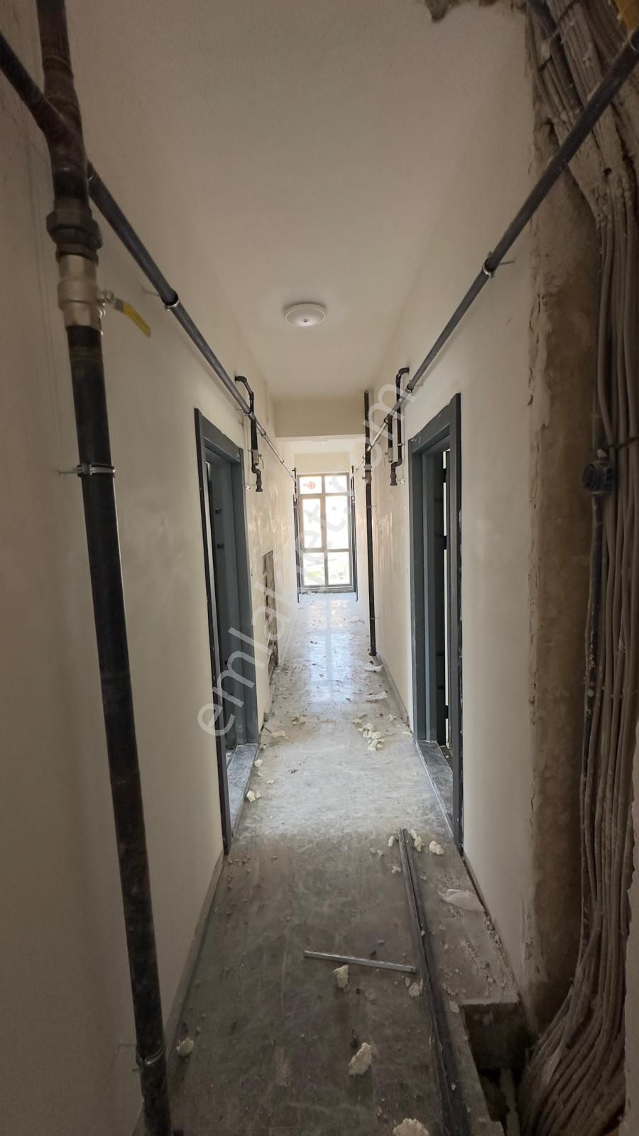 Safranyolunda Karatepe Cami Yanında 1+1 Daire - Görsel 15