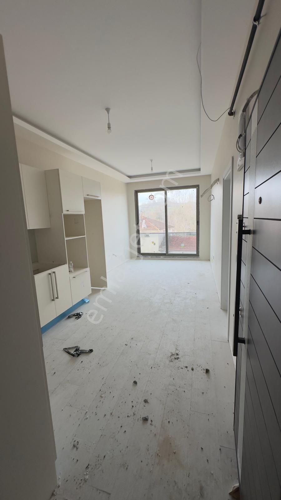 Safranyolunda Karatepe Cami Yanında 1+1 Daire - Görsel 6