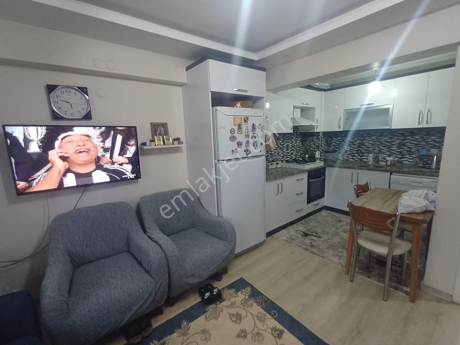 🏡göktaşlı Mahallesi 🏡 ✅2+1 80m2 5 Katlının 5 Katı ❇️açık Mutfak Petek Kombili ❇️ Özelikli