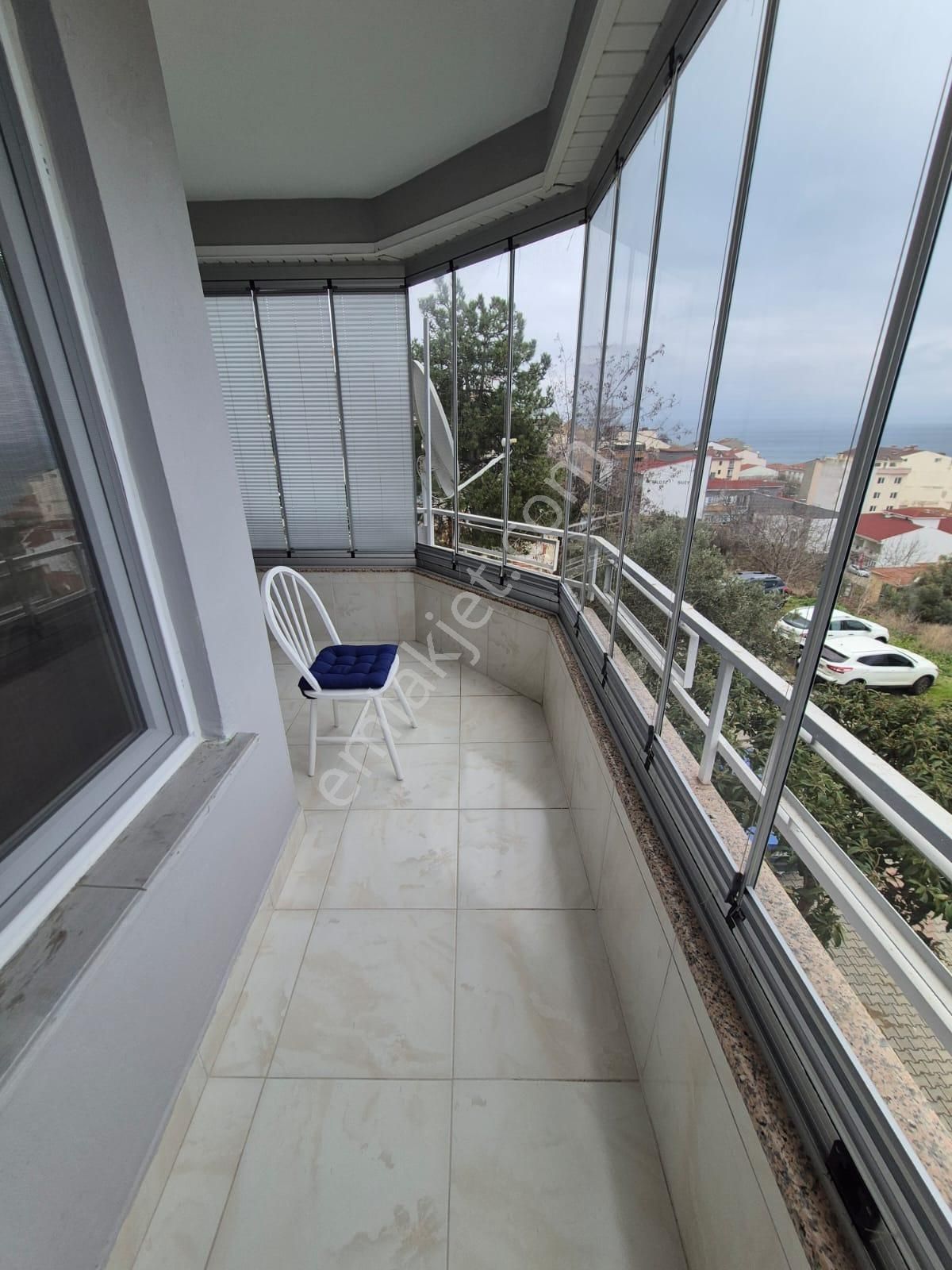 Delux'den Panoramik Deniz Manzaralı ,tadilatlı,eşyalı 3+1 Daire - Görsel 6