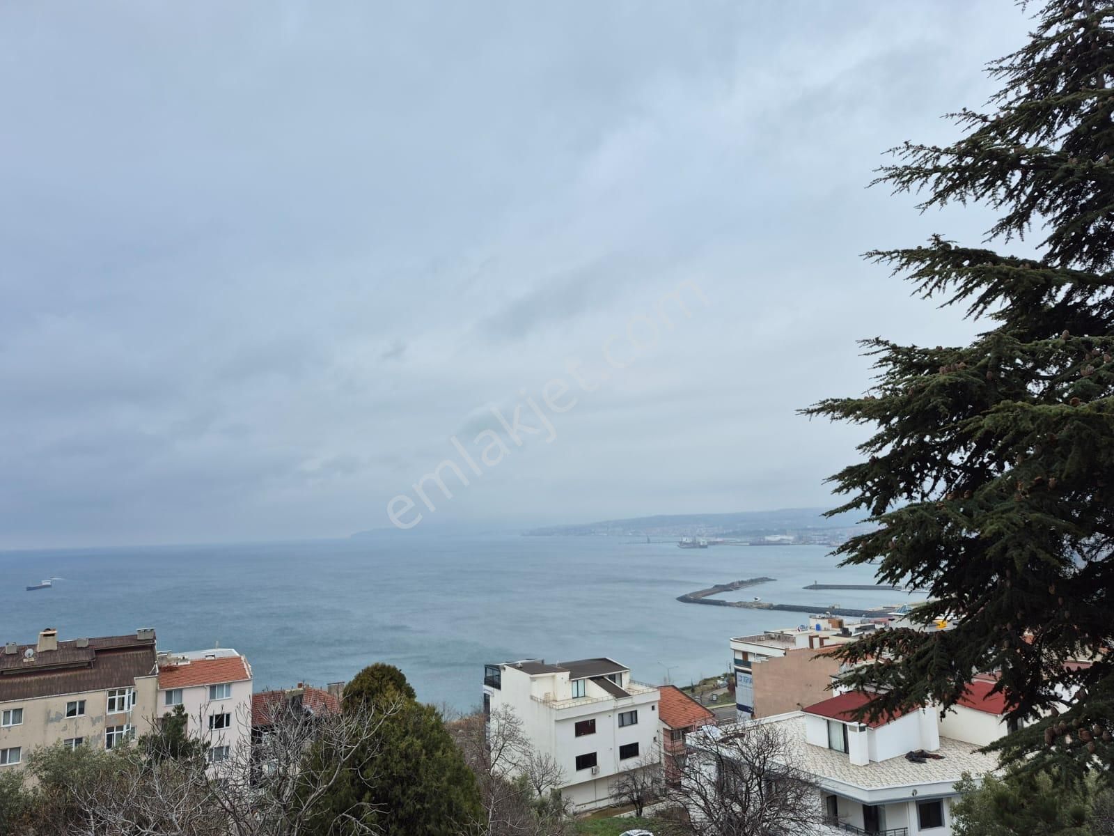 Delux'den Panoramik Deniz Manzaralı ,tadilatlı,eşyalı 3+1 Daire - Görsel 16