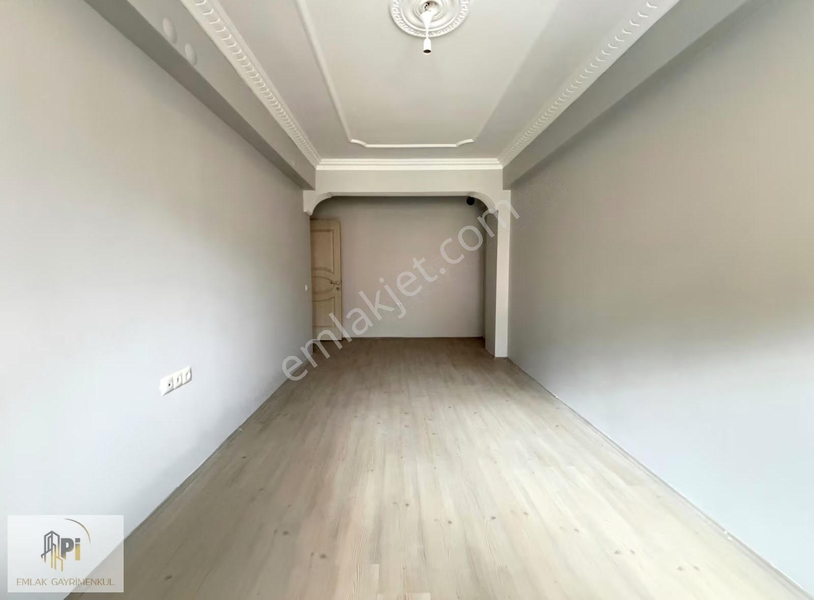 Uygun Fiyatlı 2+0 78 M² Ayrı Mutfak + Balkonlu Kiralık Daire - Görsel 8