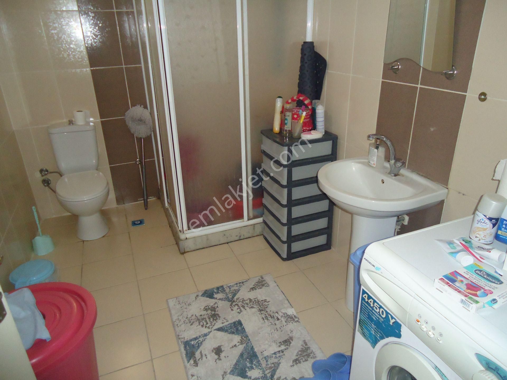 Krc'den Merkezi Konumda Asansörlü 1.katta Satılık 3+1 Daire - Görsel 21