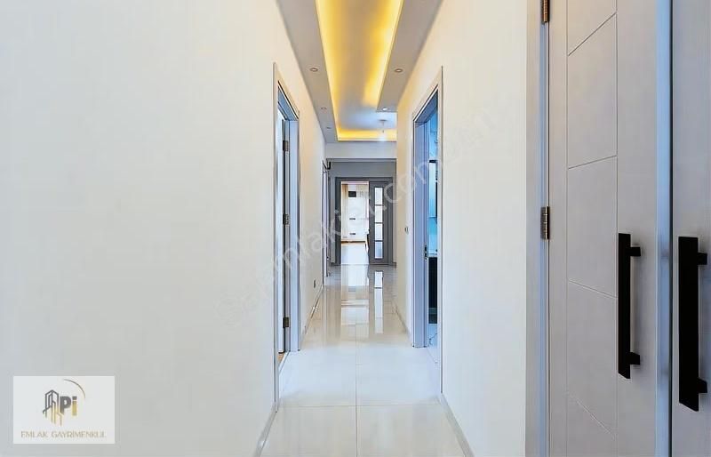 Hayalinizdeki Yaşam! Batıkent Havuzlu Site 4+1 Lüks Daire - Görsel 11