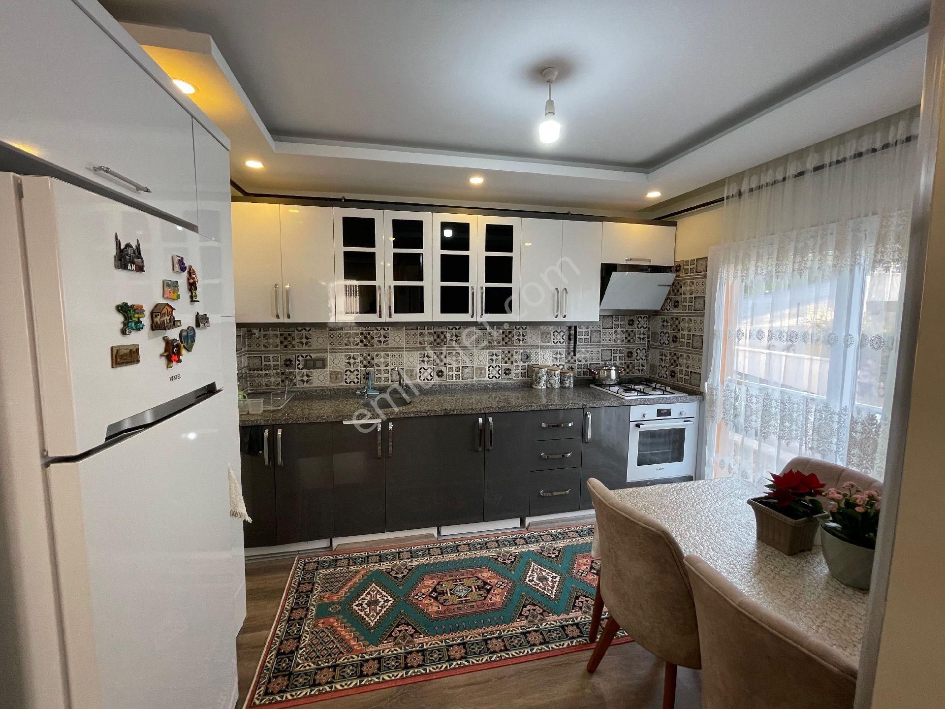 Ra Gayrimenkul Kırklarsırtı Mh.sağlıkocağı Civarı Satılık 2+1 Ferah Daire - Görsel 3