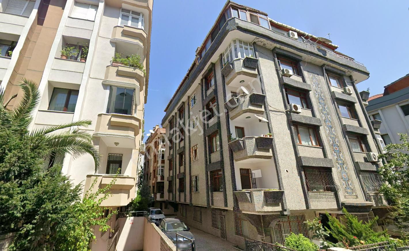 İstanbul House'dan Bahçelievler Talatpaşa'da 3+1 140m2 Ara Kat - Görsel 3