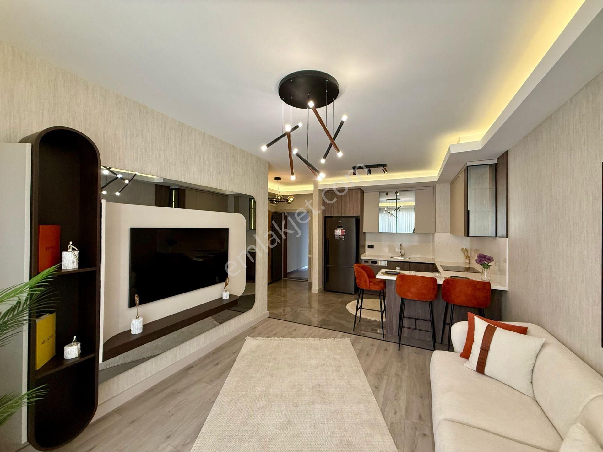 Pursaklar Mehmet Zengin Emlak'tan Otoparklı Asansörlü 9.kat 2+1 Lüks Sitede Daire - Görsel 3