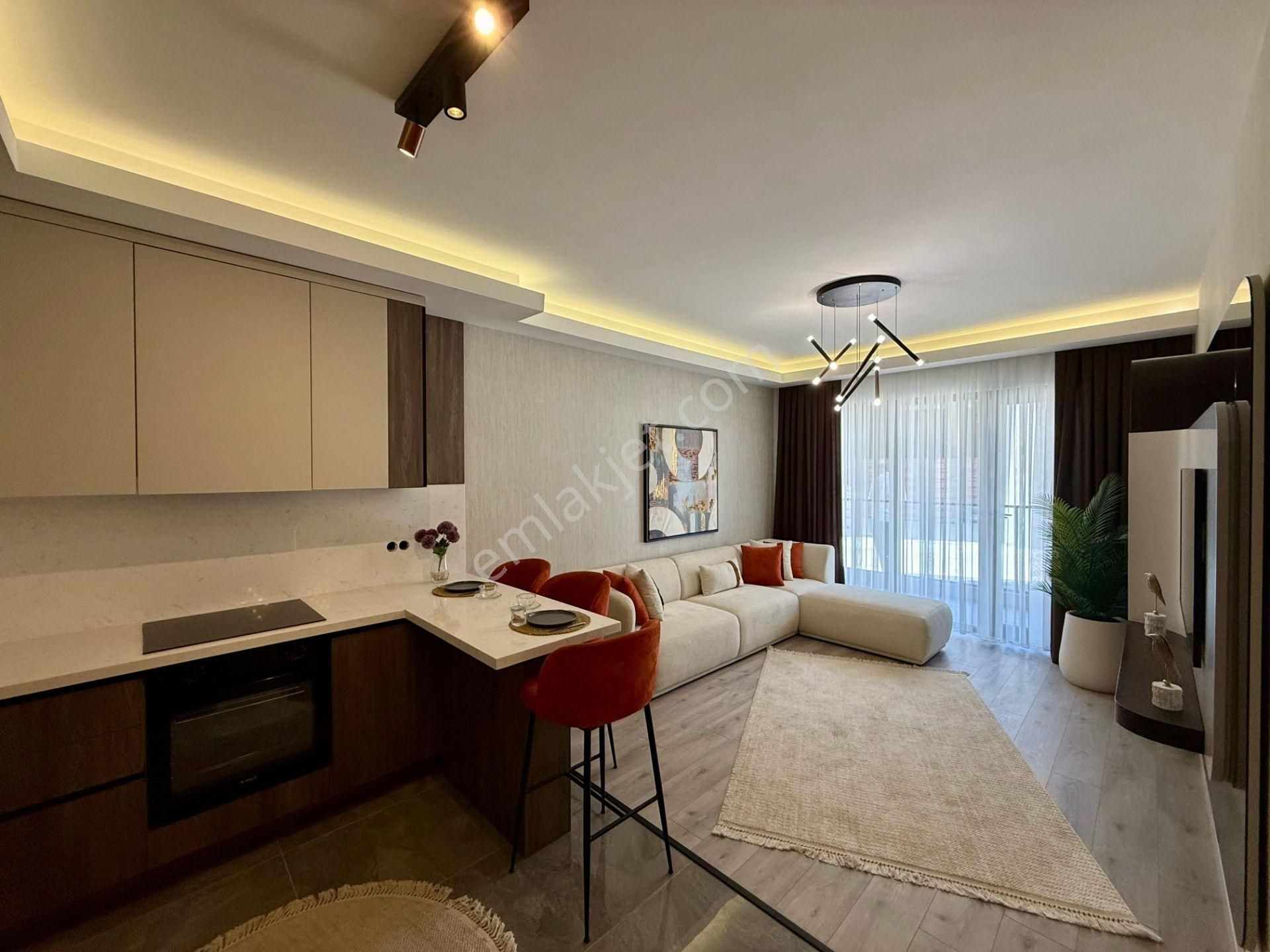 Pursaklar Mehmet Zengin Emlak'tan Otoparklı Asansörlü 9.kat 2+1 Lüks Sitede Daire - Görsel 4