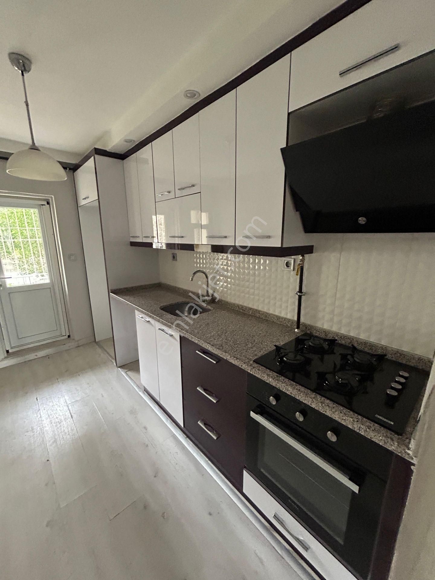 Meskada Masrafsız Otomatik Panjurlu 2+1 120 Metrekare Kiralık Daire