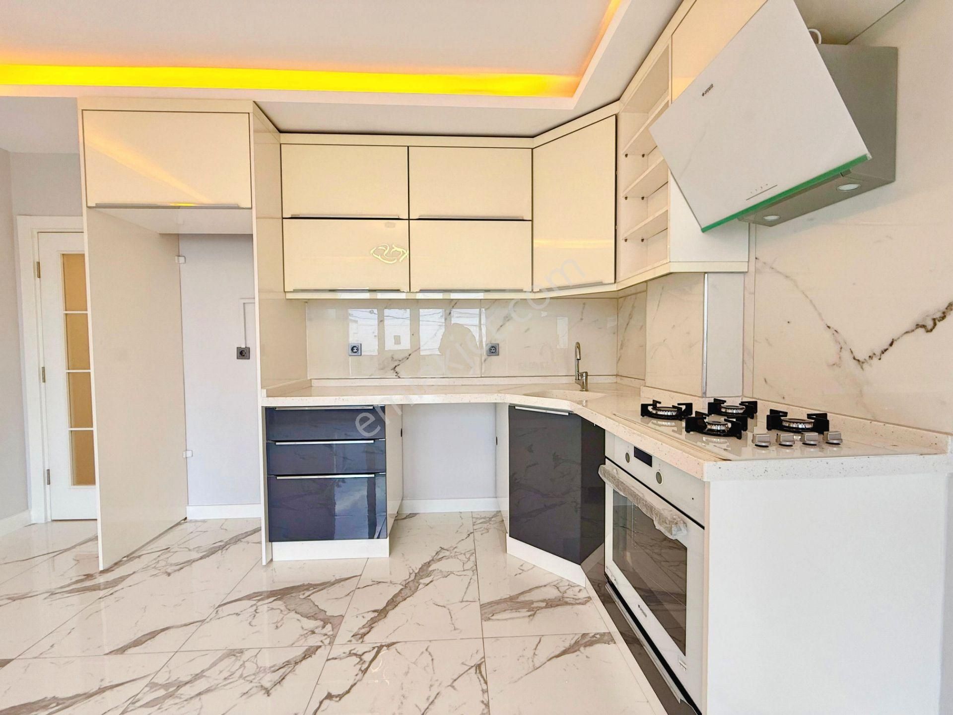 🔴 Güç Gayrimenkul'den Akçay'da Ön Cephe Ara Kat Cam Balkonlu Lüx 1+1 Daire - Görsel 22