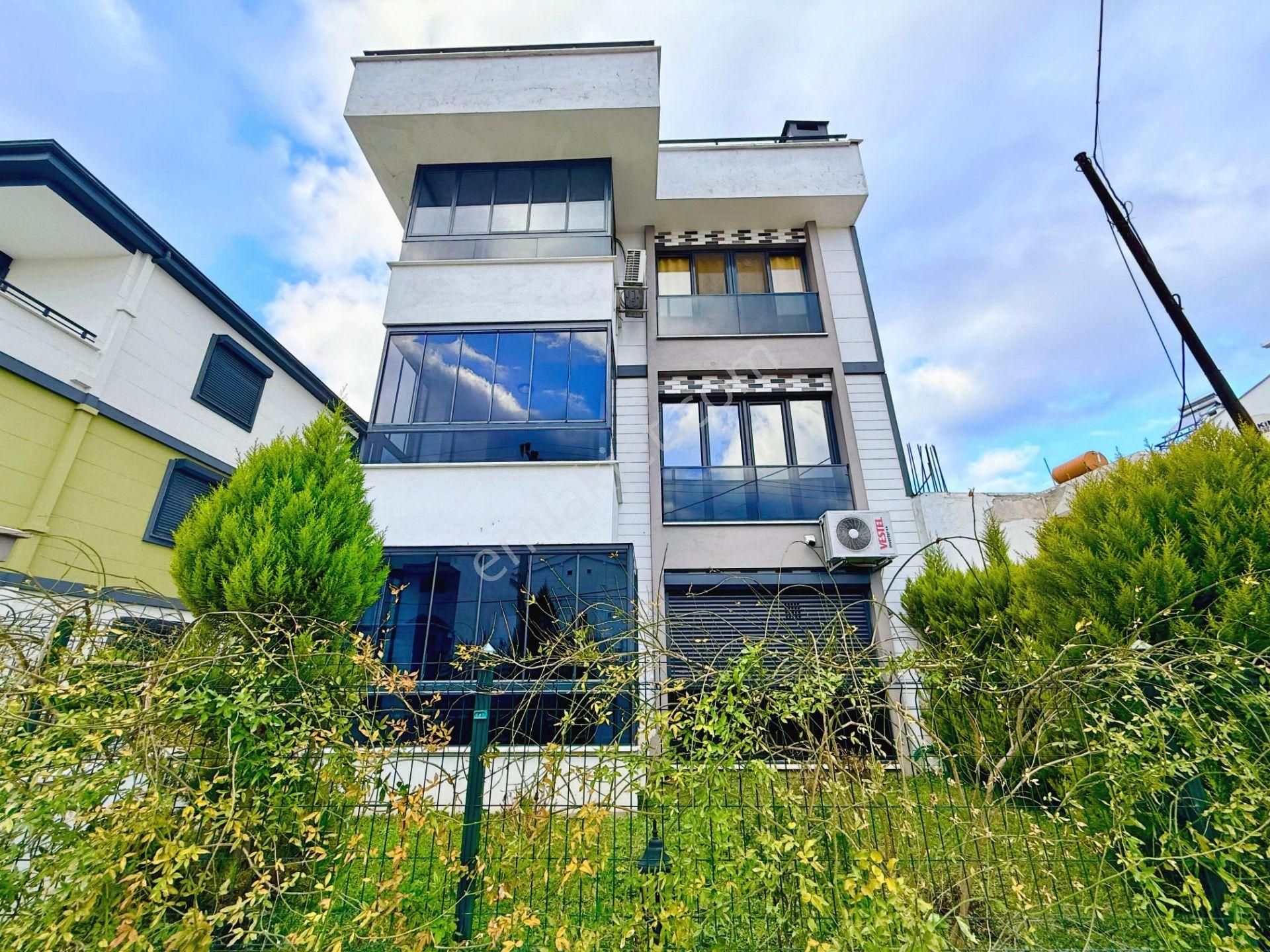 🔴 Güç Gayrimenkul'den Akçay'da Ön Cephe Ara Kat Cam Balkonlu Lüx 1+1 Daire - Görsel 2