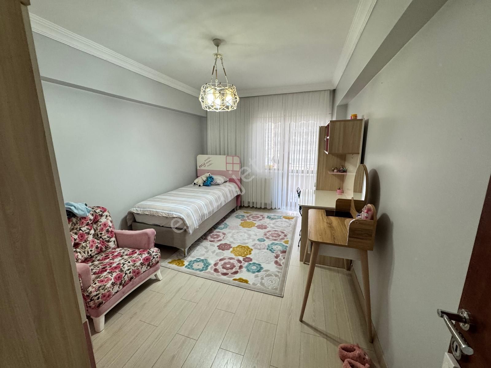 Hayal^den Malazgirt Mh 3+1 E.banyolu - Asansörlü Yapılı Daire - Görsel 11