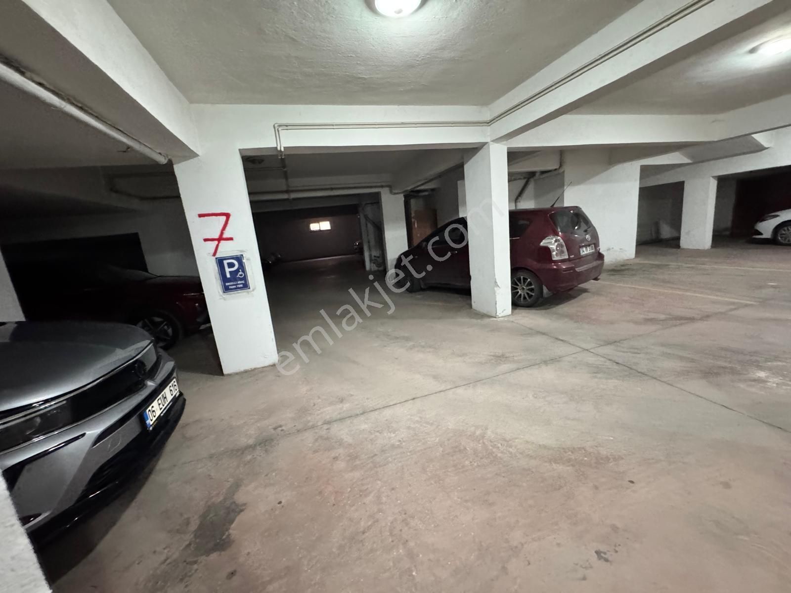 Hayal^den Malazgirt Mh 3+1 E.banyolu - Asansörlü Yapılı Daire - Görsel 34