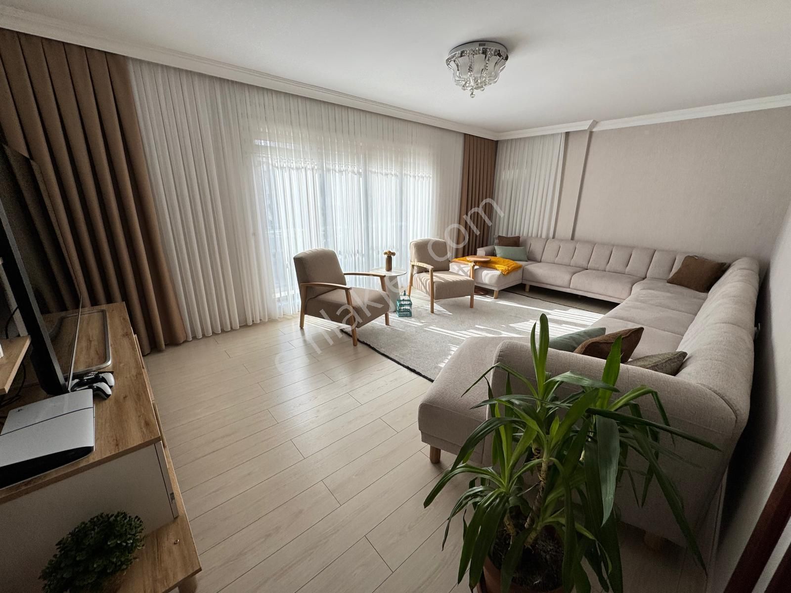 Hayal^den Malazgirt Mh 3+1 E.banyolu - Asansörlü Yapılı Daire - Görsel 6