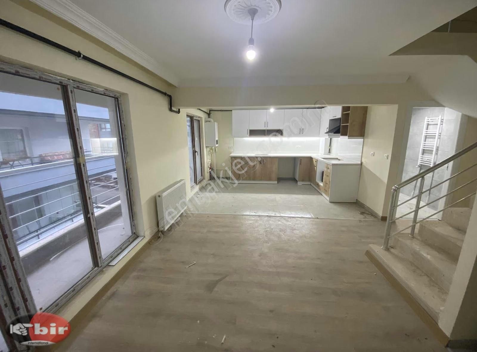 Bir Emlaktan Kiralık Yeni Binada 2+1 Dubleks Daire