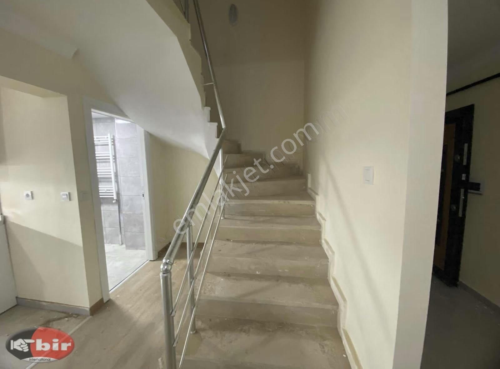 Bir Emlaktan Kiralık Yeni Binada 2+1 Dubleks Daire - Görsel 3