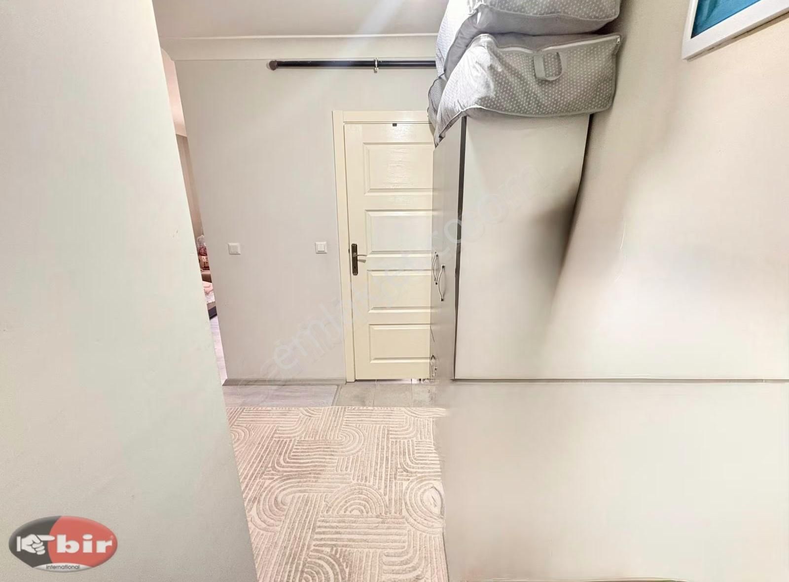 Huzur Mahallesinde 1+1 Kiralık Daire - Görsel 5