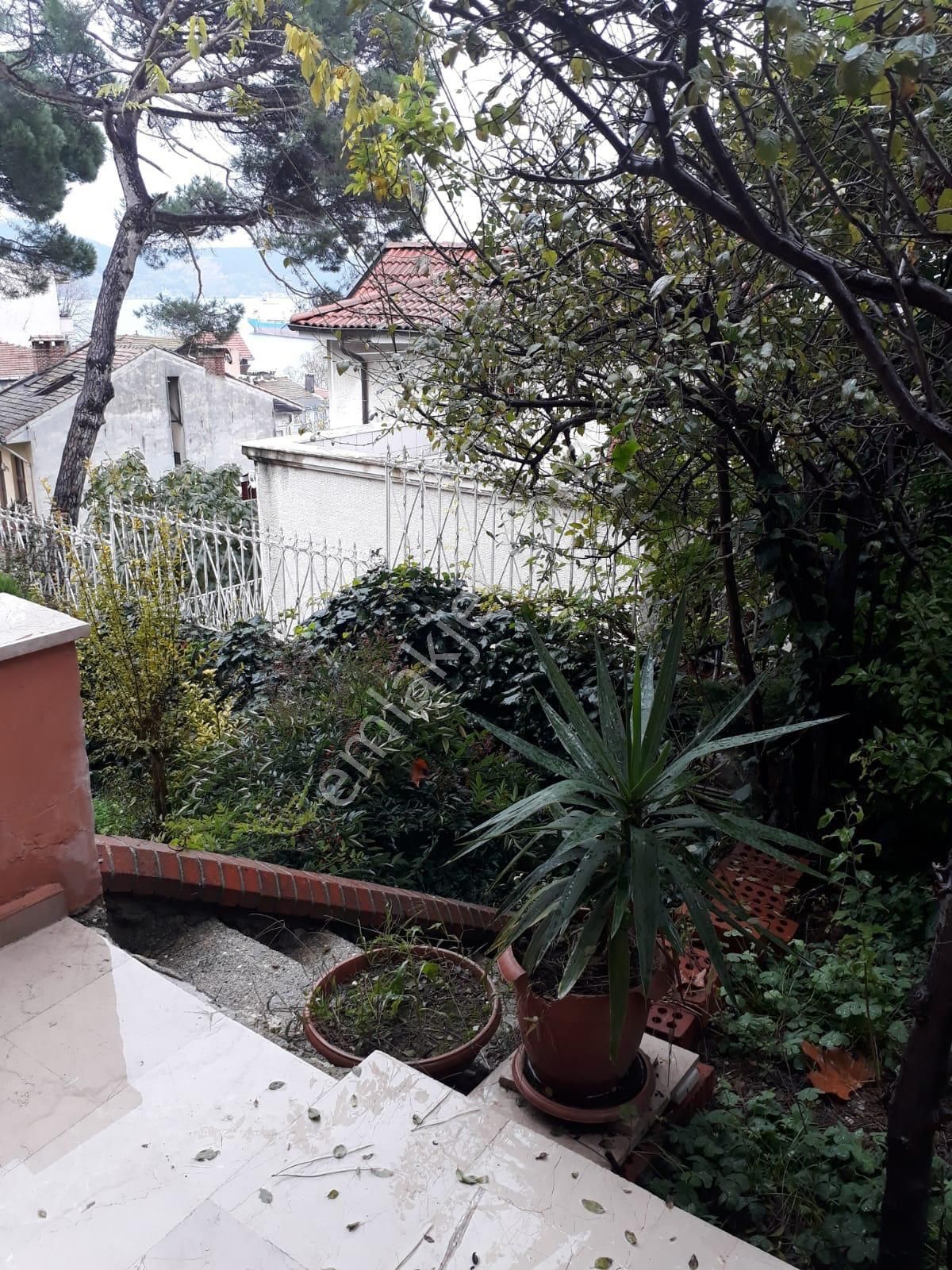 Sarıyer Büyükdere 2+1 Boğaz Manzaralı Bahçe Katı Satılık Fırsat Daire - Görsel 13