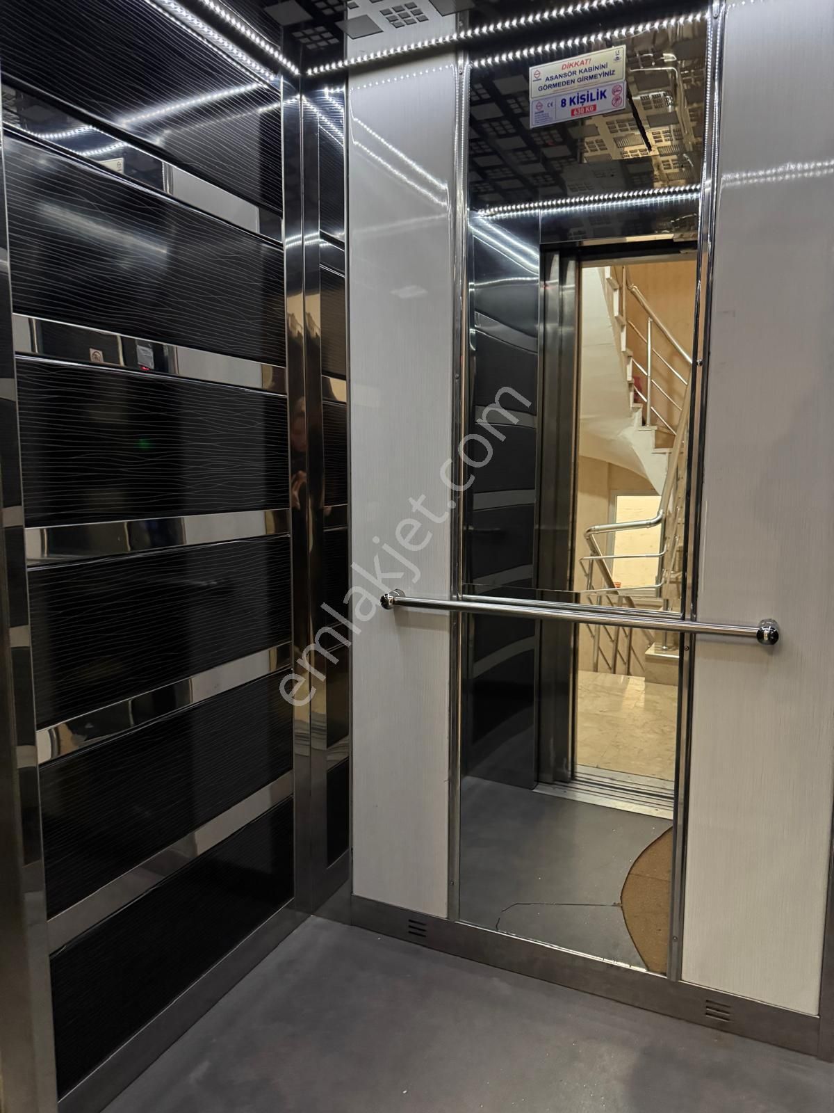 Atatürk Mahallesinde 3+1 Asansörlü Geniş Fırsat Daire - Görsel 31