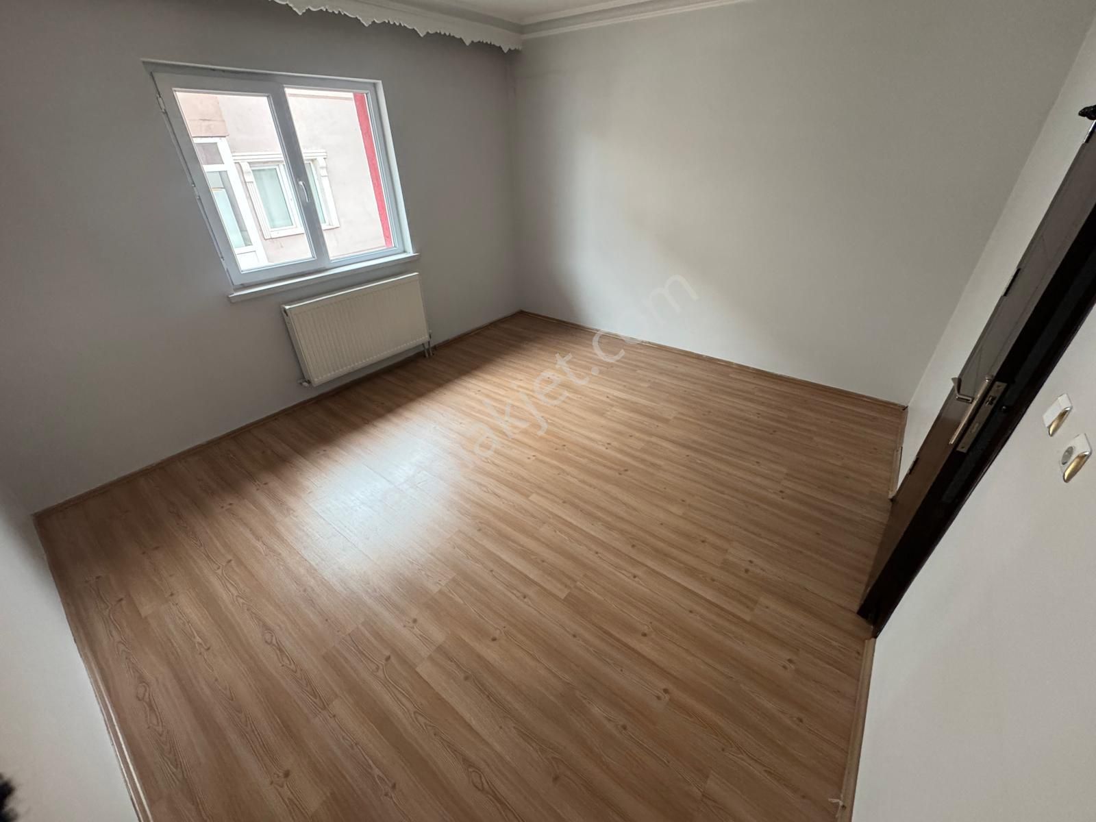 Atatürk Mahallesinde 3+1 Asansörlü Geniş Fırsat Daire - Görsel 20