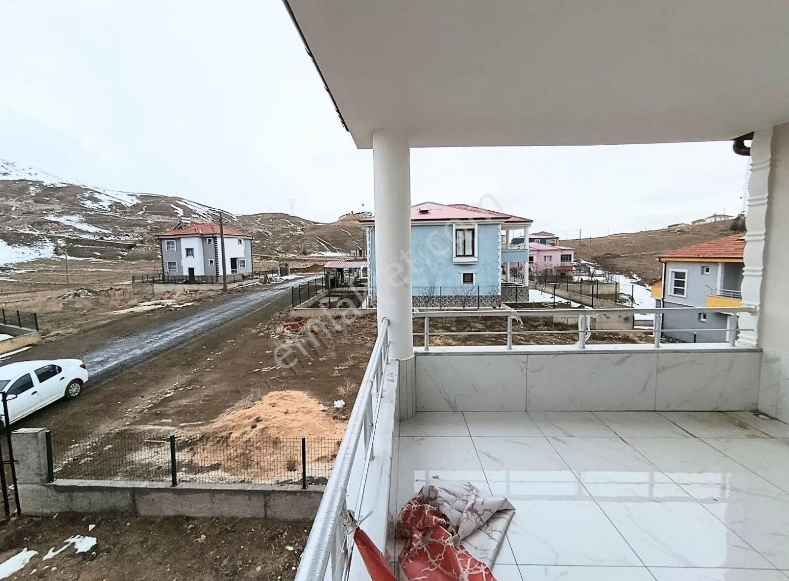 4+1 180m2 Ultra Lüks Yaylalık Dubleks Villa Doğalgaz Geldi - Görsel 25
