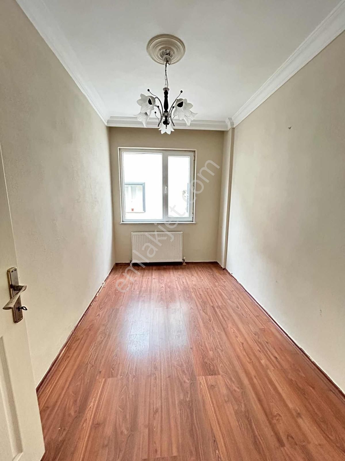 Çerkezköy Merkezi Konumda Kiralık 3+1 Daire - Görsel 12