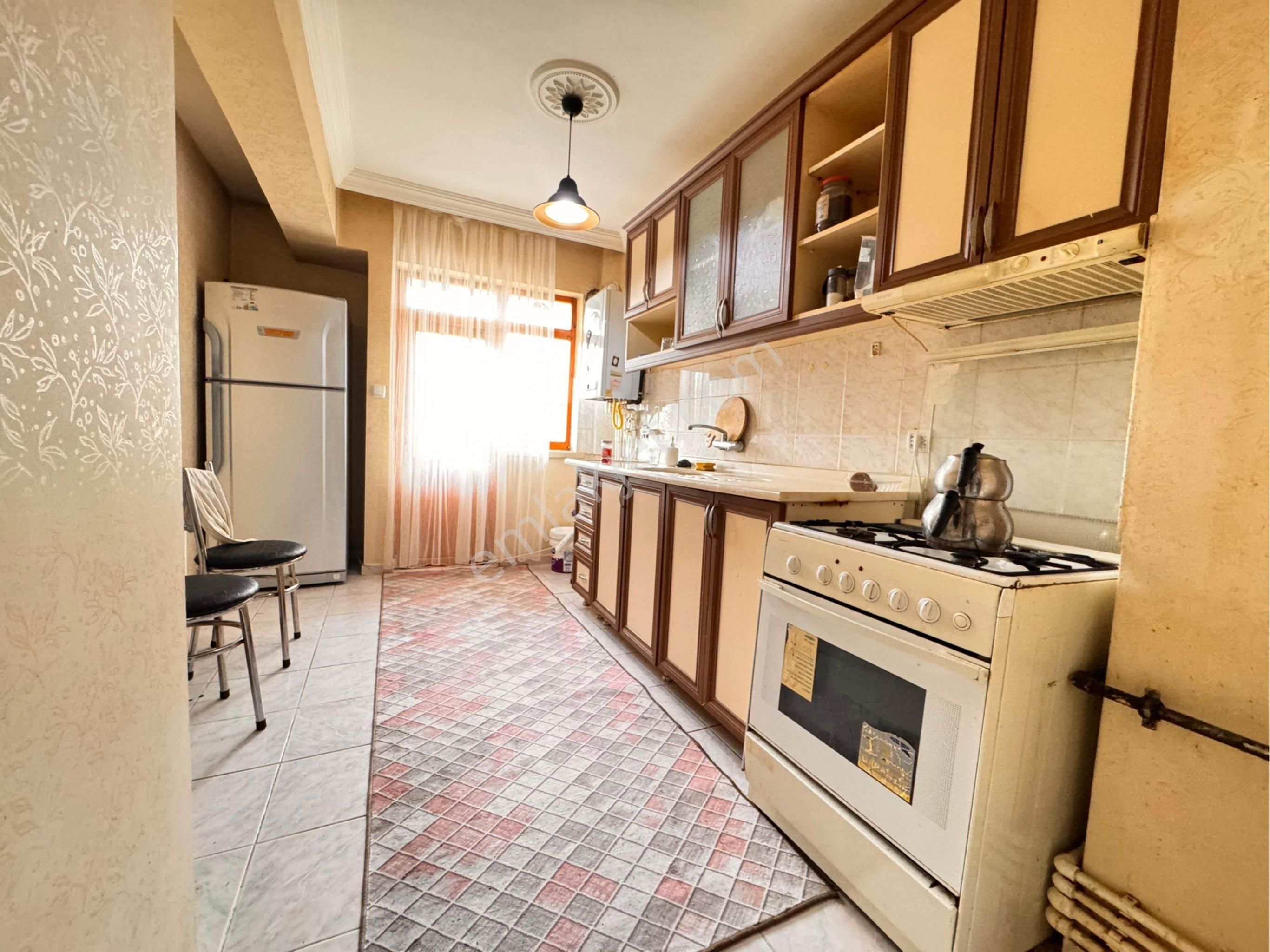 Tekin Emlaktan Esertepe Vadi Parkı Üstü Eşyalarıyla Birlikte Balkonlu 3+1 - Görsel 11