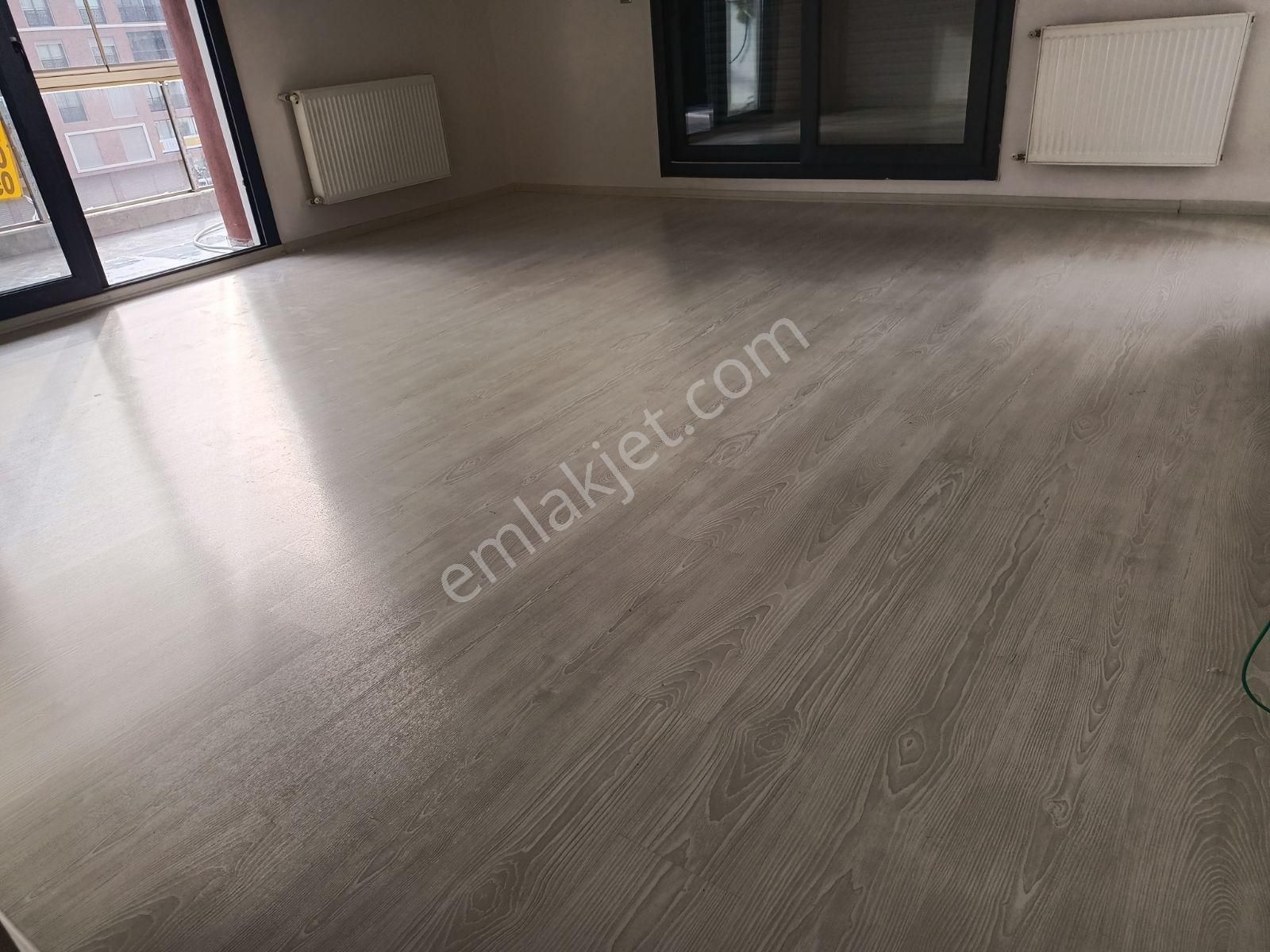 Buket Emlaktan Kiralık 3+1 Daire Ara Kat Doğalgazlı Ebeveynli - Görsel 24