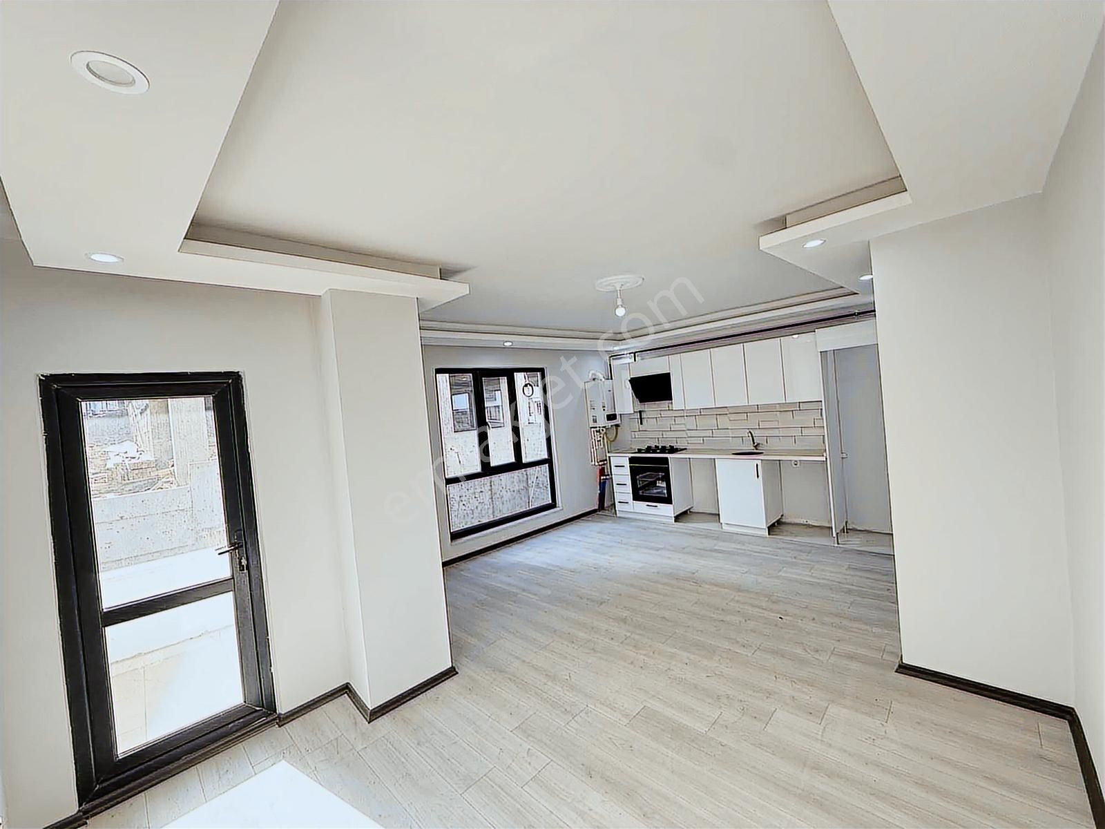 ''istasyon Mah. Hızlı Tren Durağına 1 Dk Fırsat 1+1 Daire'' - Görsel 13