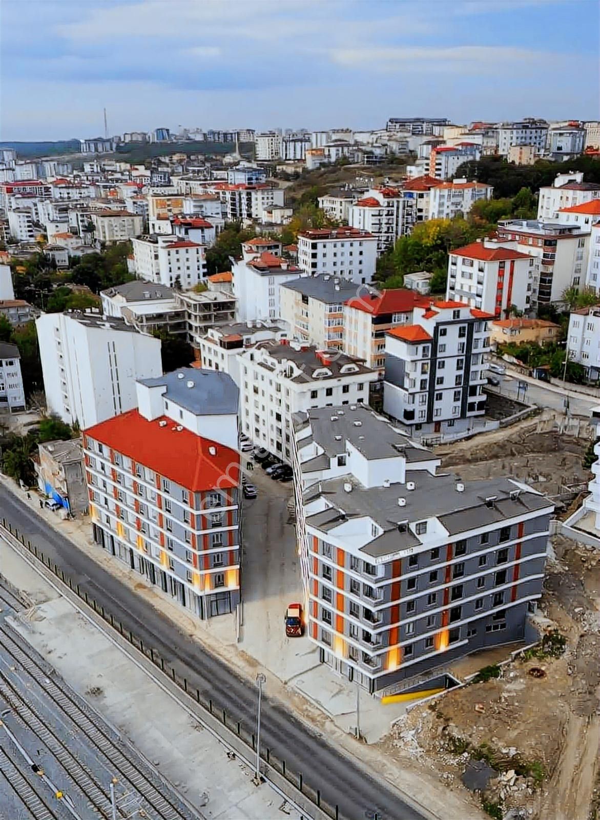 ''istasyon Mah. Hızlı Tren Durağına 1 Dk Fırsat 1+1 Daire'' - Görsel 4