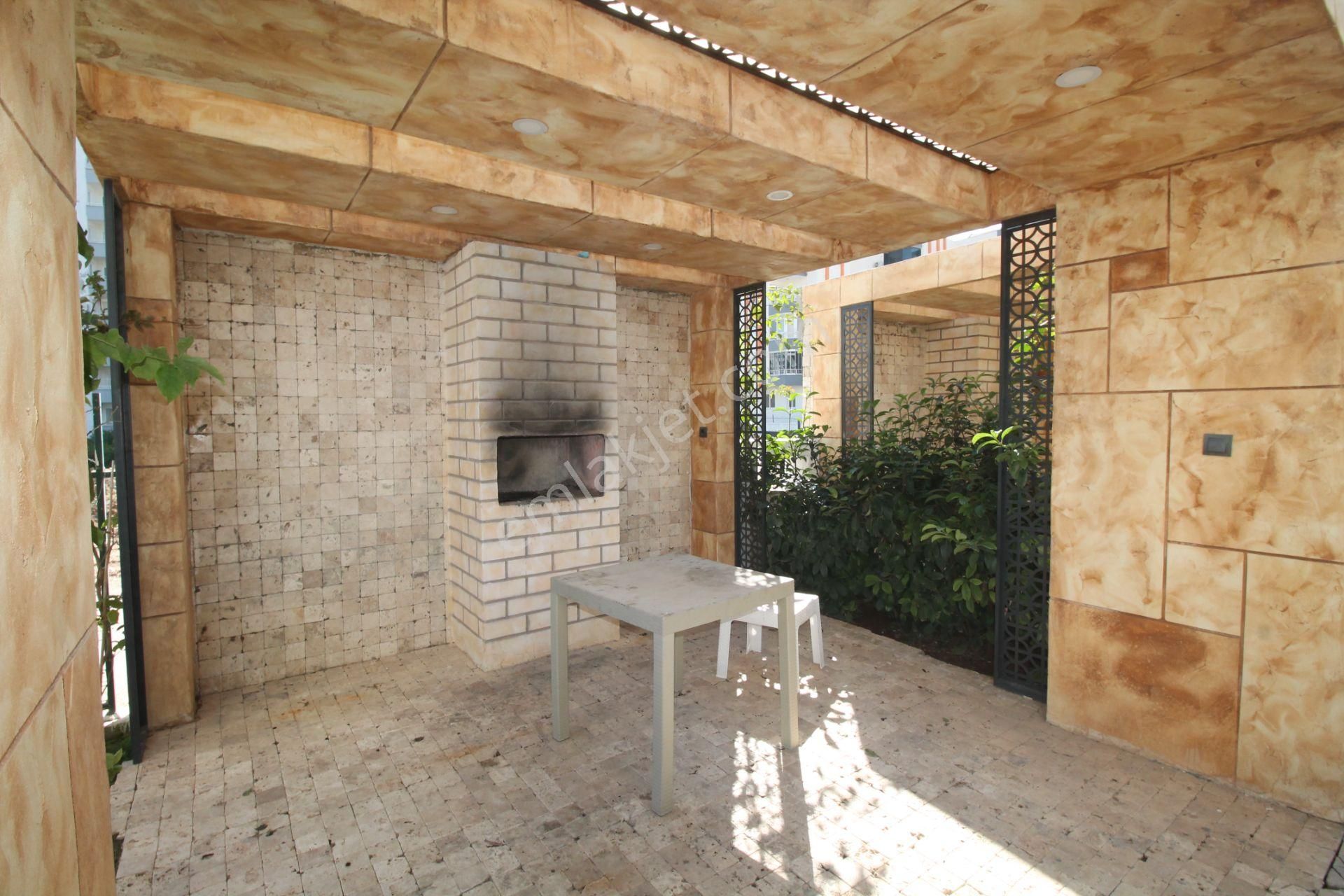 Retro’dan Tece’de Ses Getiren Deniz Manzaralı Lüks 2+1 - Görsel 23