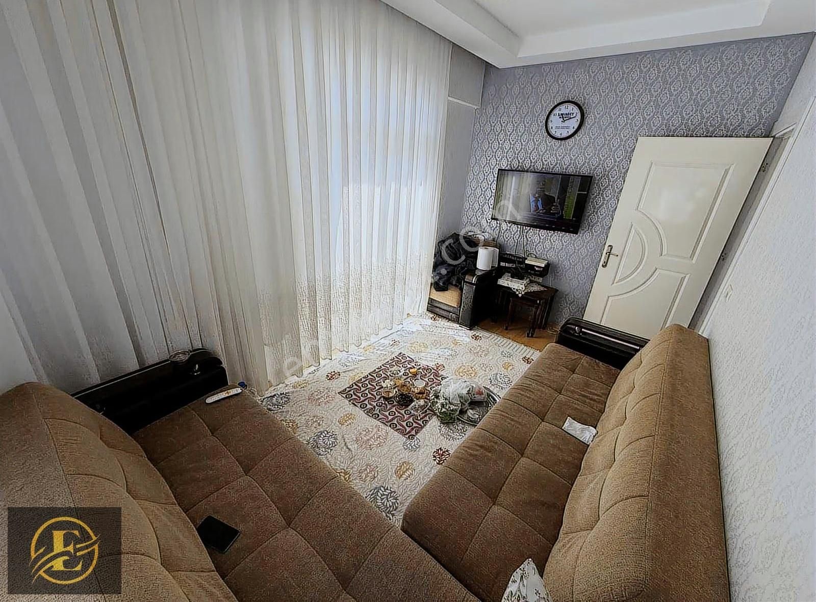 Ekol'den Şahsi Garajlı Merkezi Konumda İskanlı Fırsat 3+1 - Görsel 15