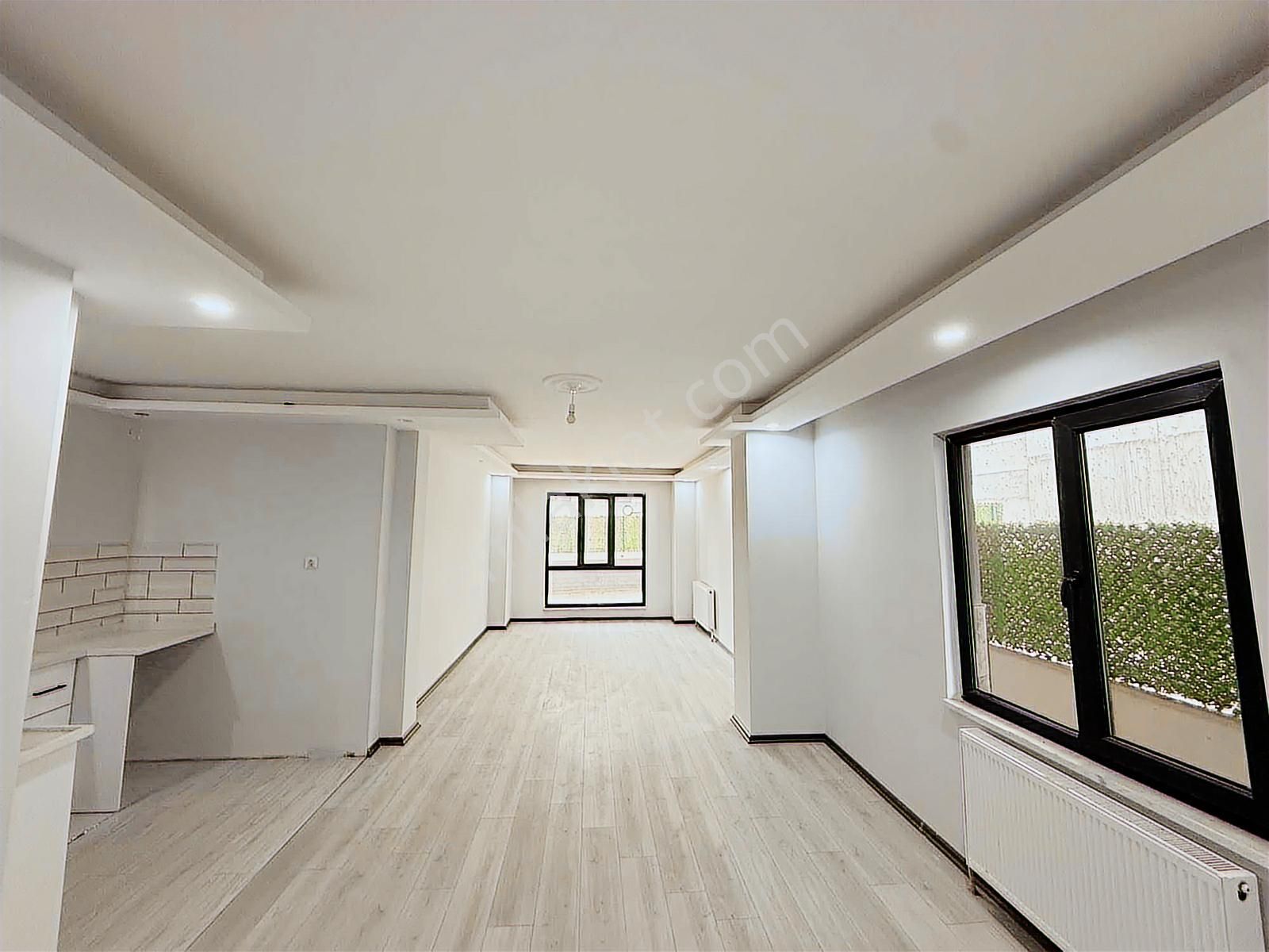 ''istasyon Mah. Hızlı Tren Durağına 1dk Satılık 55 Mk1+1 Daire''