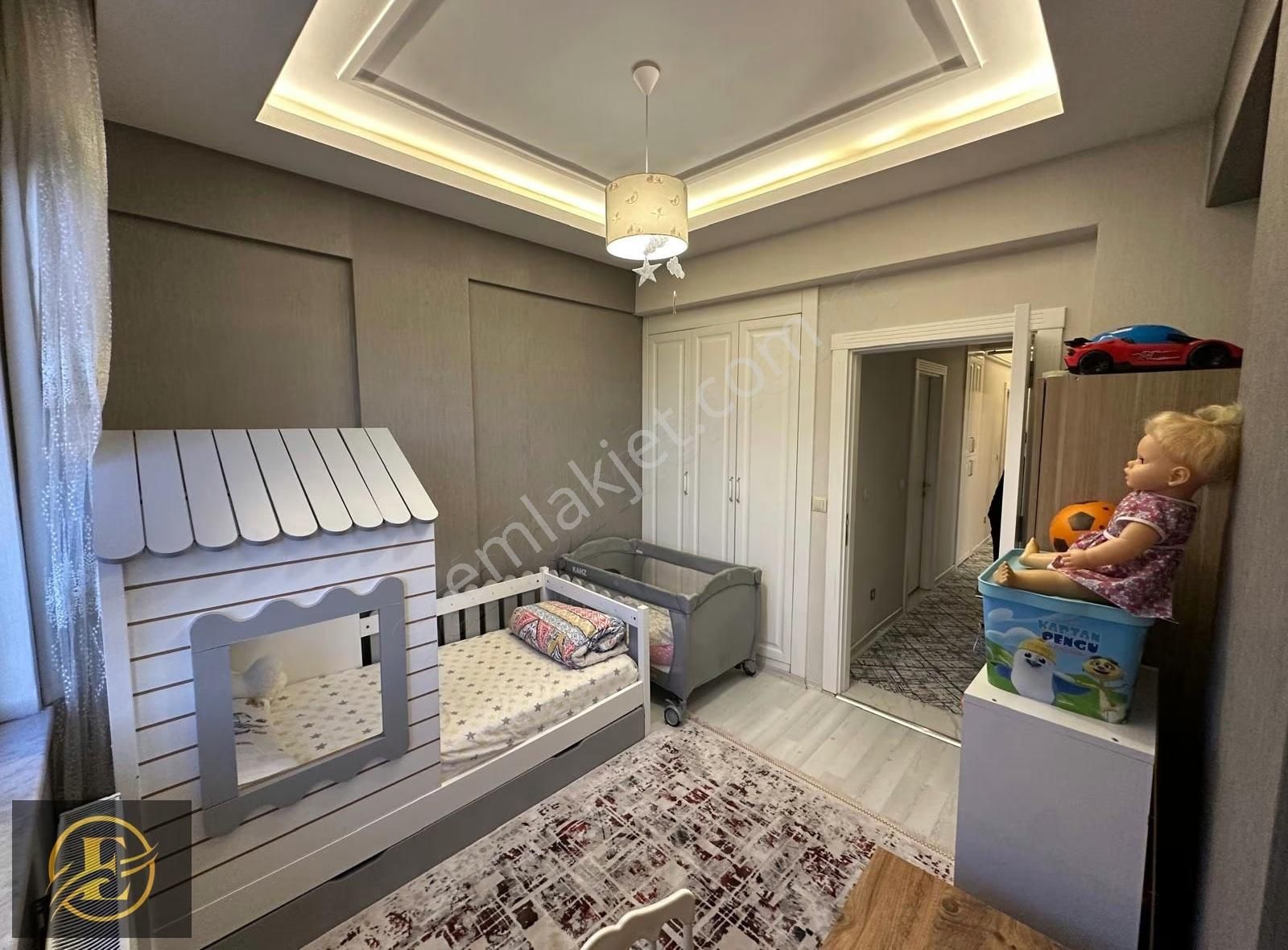 Ekol'den Petrol Ofisi Karşısını Park Cephe Bakımlı Geniş Oturum! - Görsel 18