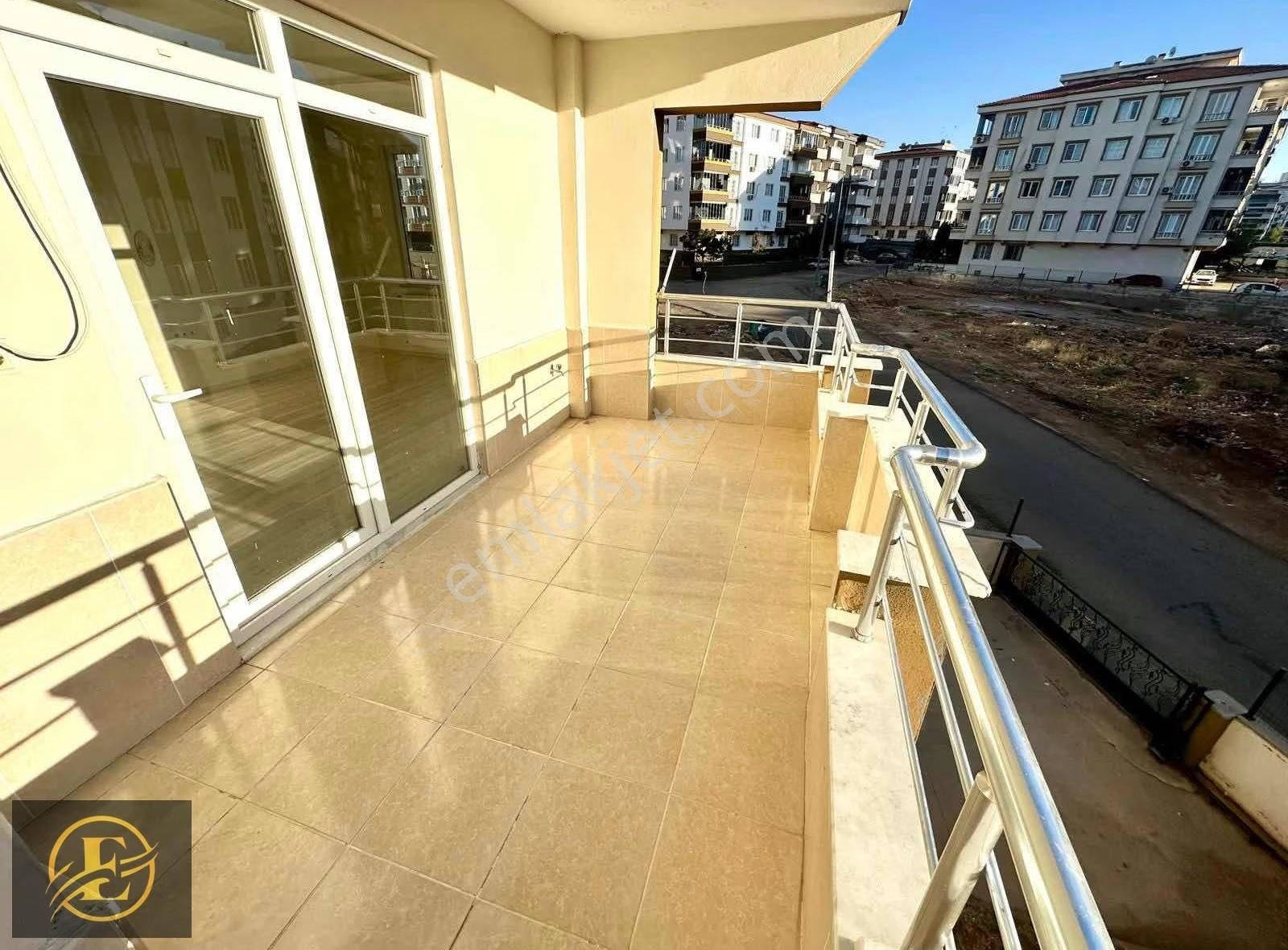 Ekol'den Harika Konumda Park Cepheli Hasarsız İskanlı Garajlı !! - Görsel 3