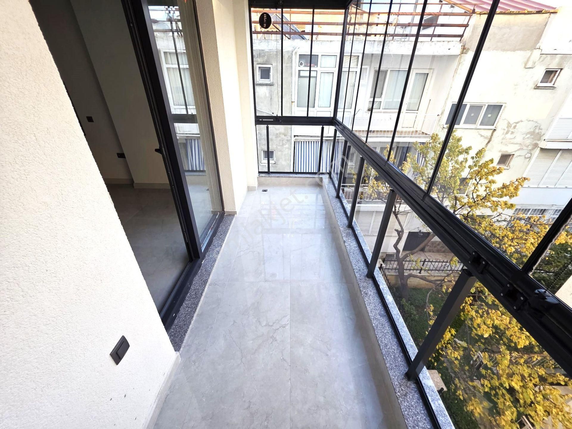 Akçay'da Aygülden Sıfır Ara Kat Denize Çok Yakın Yerden Isınmalı Geniş Cam Balkonlu 1+1satılık Daire - Görsel 33