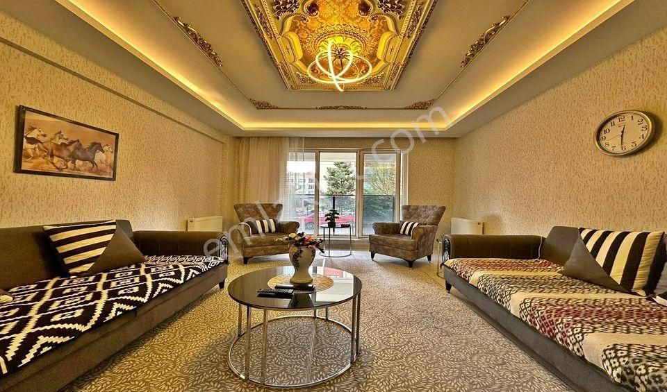 Esenyurt Merkez Mahallesi Merkezi Konumda Satılık 2+1 Daire - Görsel 2