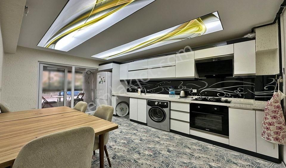 Esenyurt Merkez Mahallesi Merkezi Konumda Satılık 2+1 Daire - Görsel 11