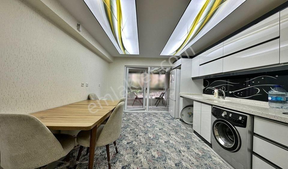 Esenyurt Merkez Mahallesi Merkezi Konumda Satılık 2+1 Daire - Görsel 5