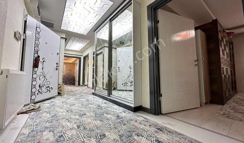 Esenyurt Merkez Mahallesi Merkezi Konumda Satılık 2+1 Daire - Görsel 19