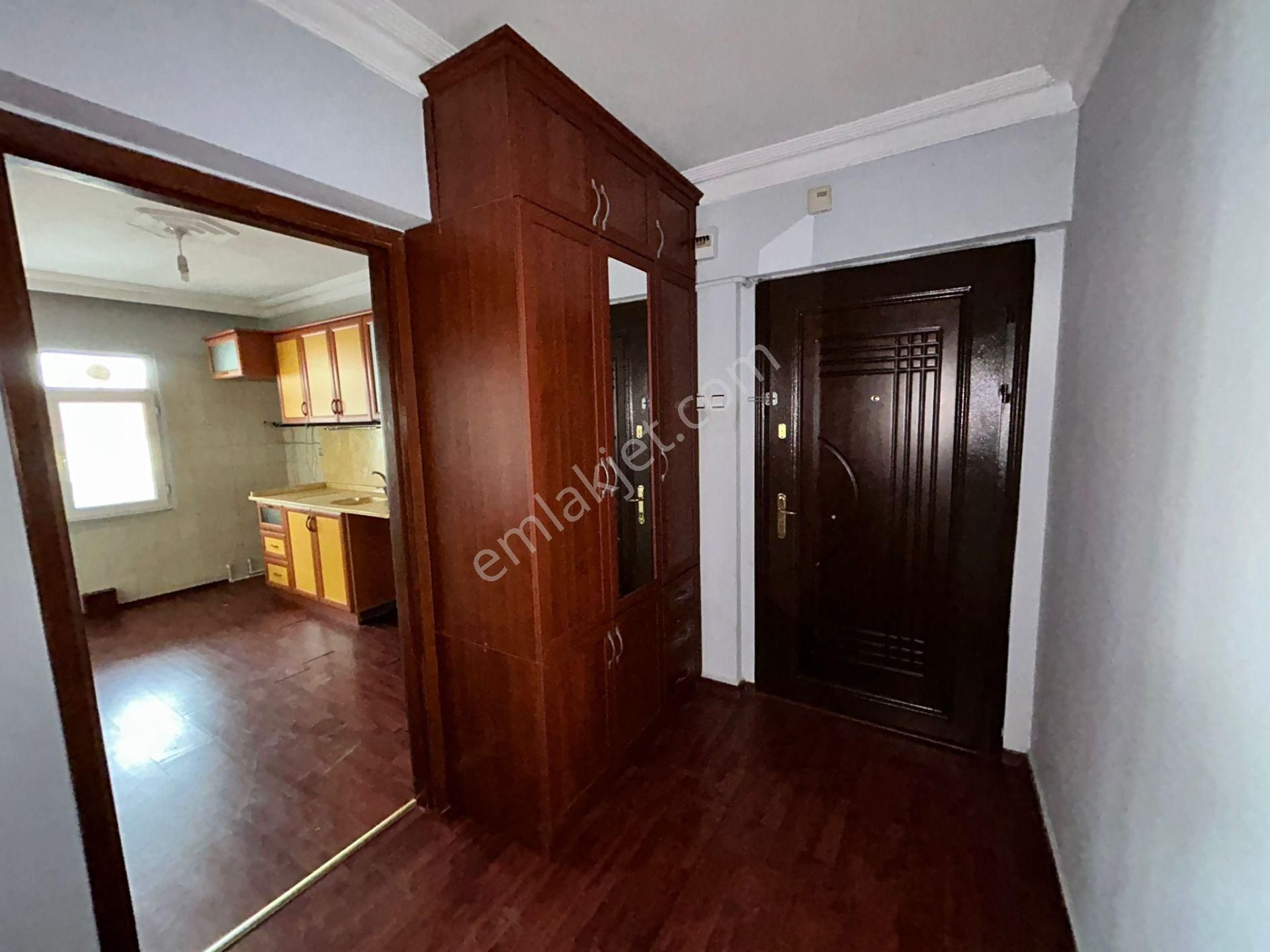 Remax Mavi Volkan Büyükyıldız'dan Kurtuluş'ta 2+1 Kiralık Daire - Görsel 13