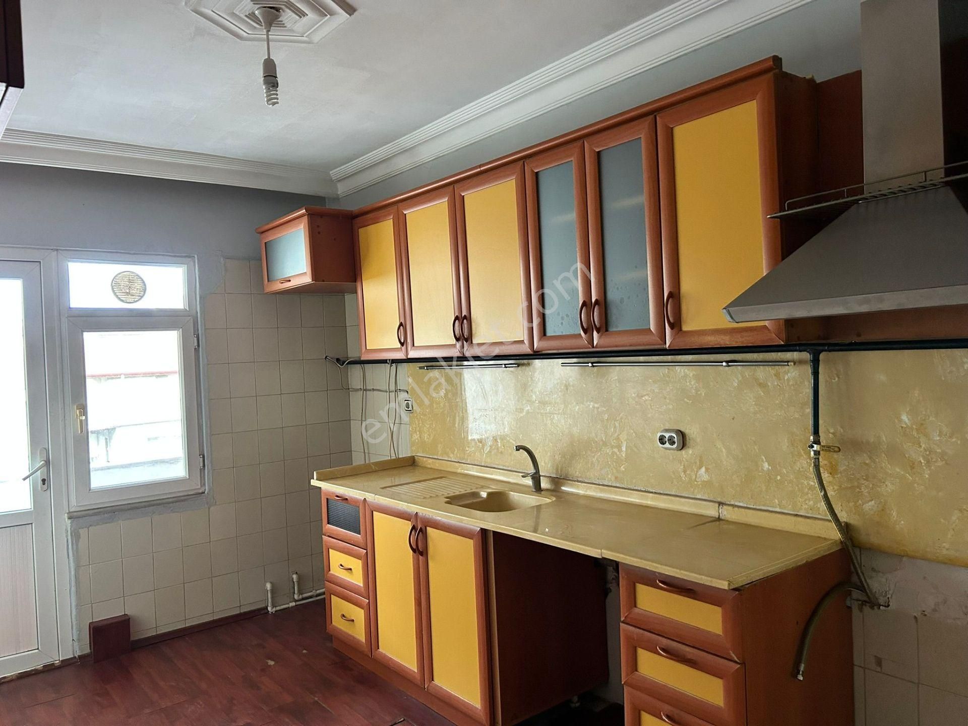 Remax Mavi Volkan Büyükyıldız'dan Kurtuluş'ta 2+1 Kiralık Daire - Görsel 11