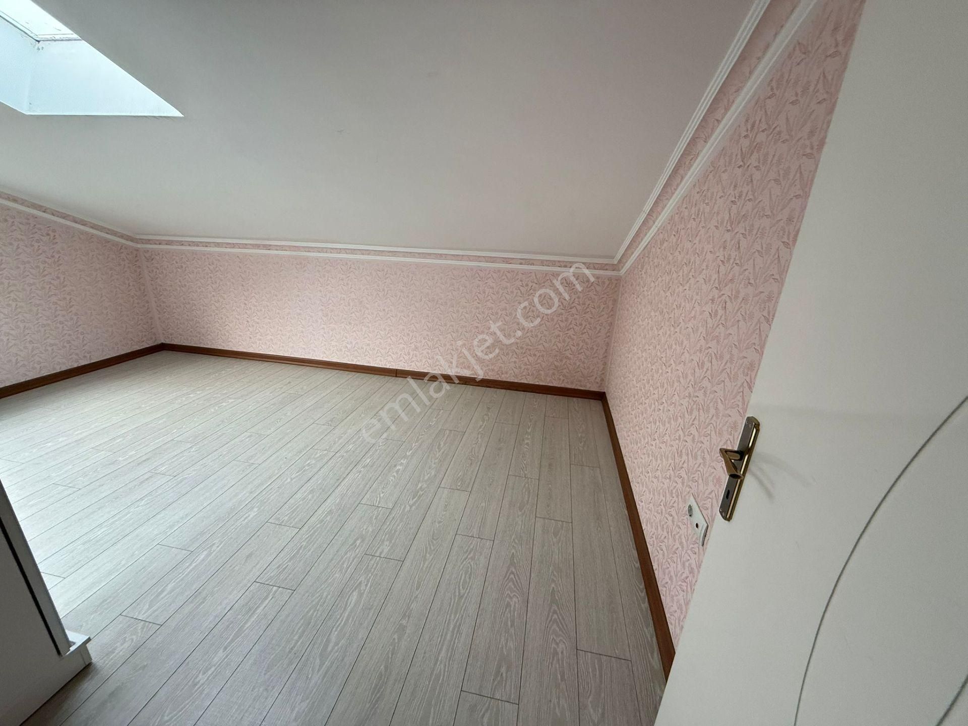 Bilgen Vatan'dan Aktepe Merkez'de Asansörlü Yeni Binada Satılık Manzaralı Lüks Yapılı Dubleks - Görsel 11