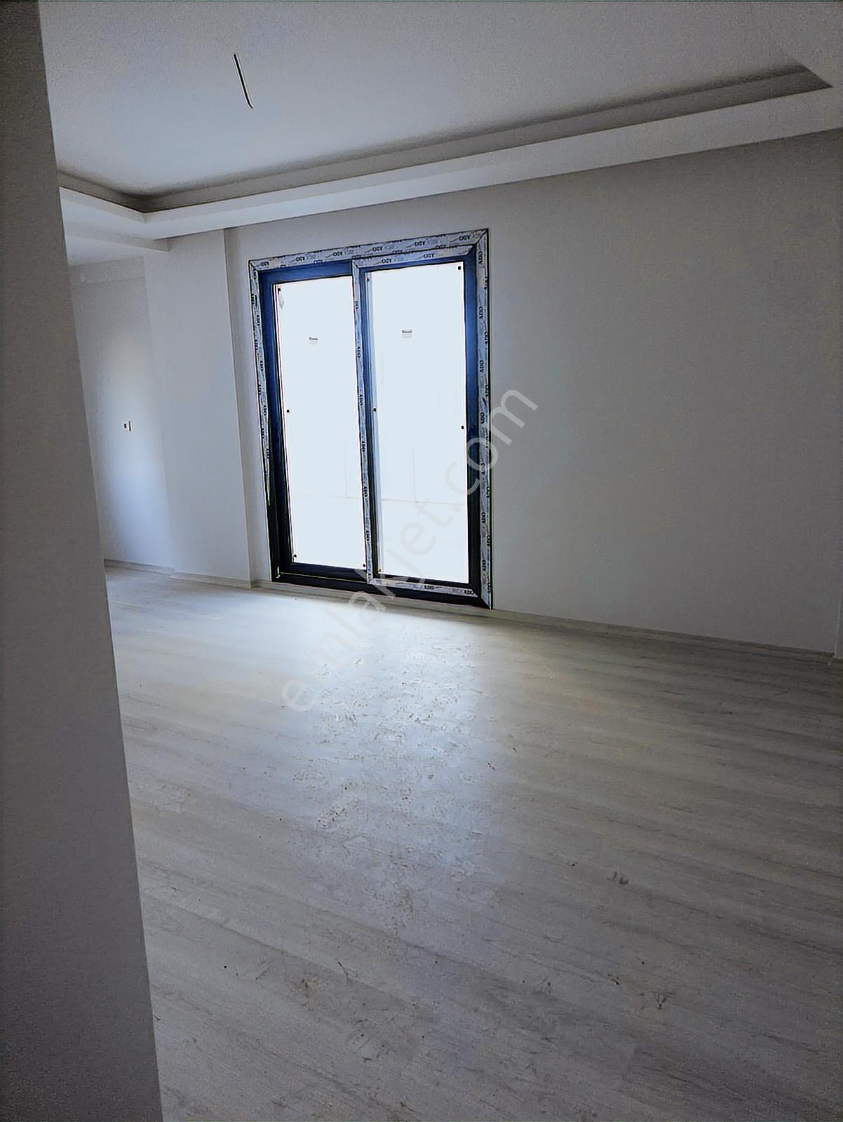Hürriyet Mahallesinde Geniş Ve Ferah 3+1 Kiralık Daire - Görsel 3